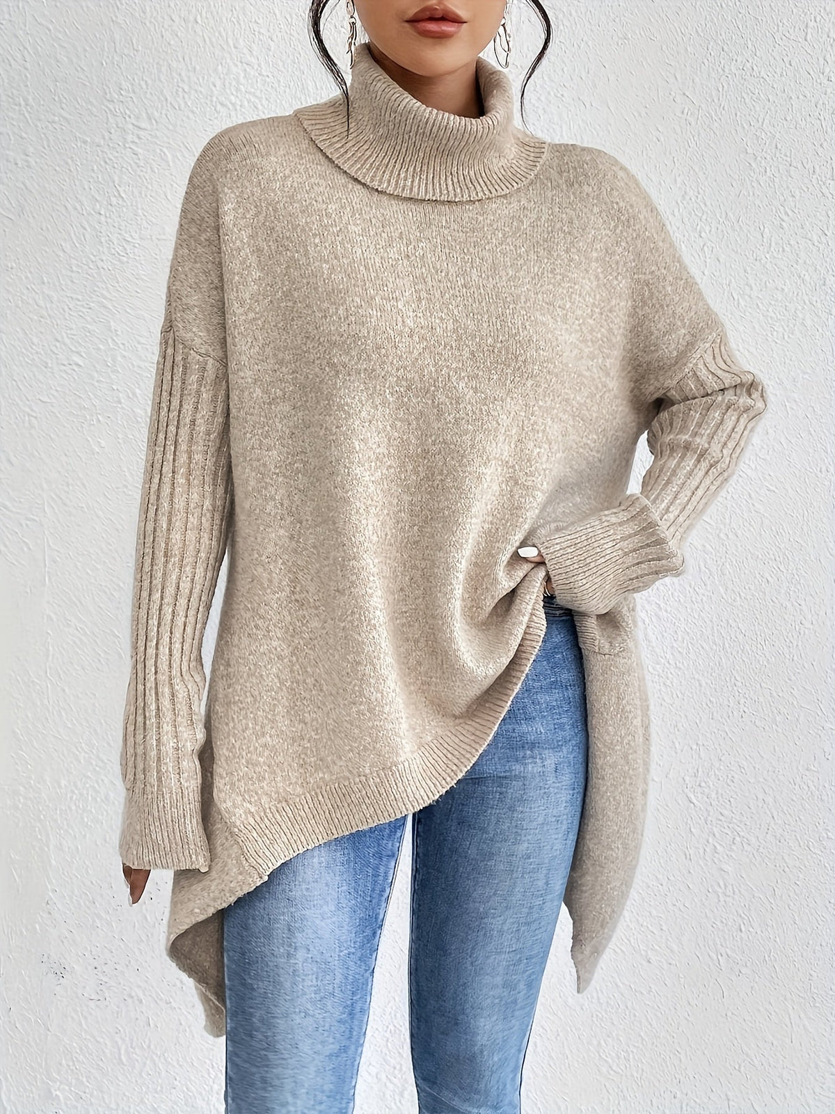 Lili – Elegáns magas nyakú pulóver