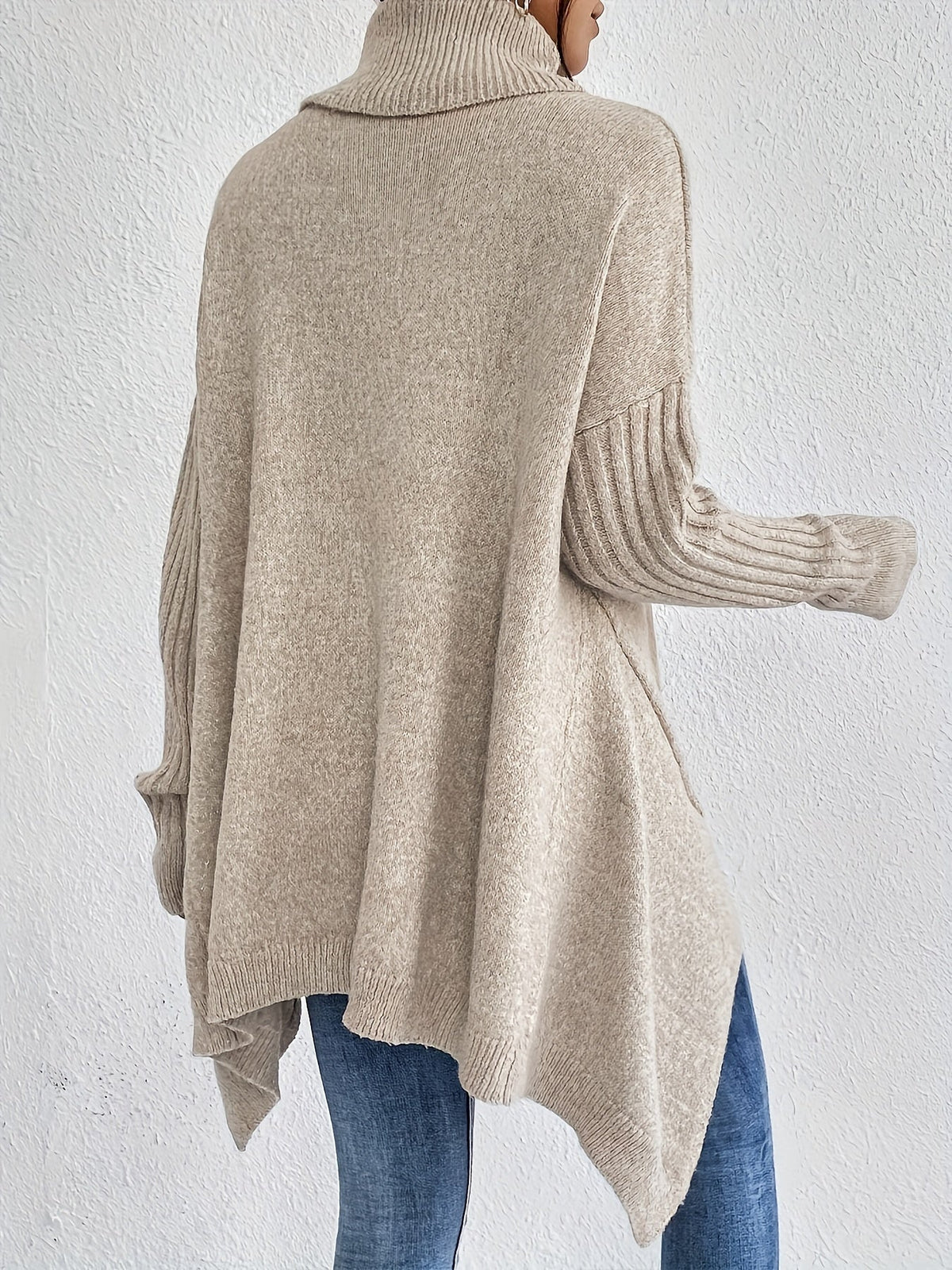 Lili – Elegáns magas nyakú pulóver
