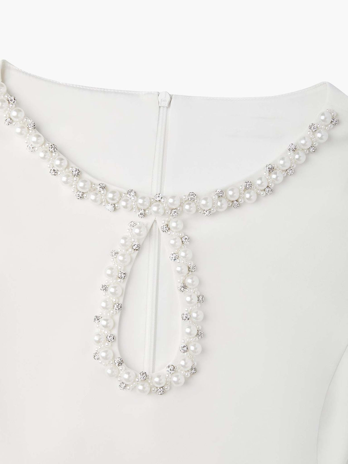 Lili – Elegáns ujjatlan mini ruha