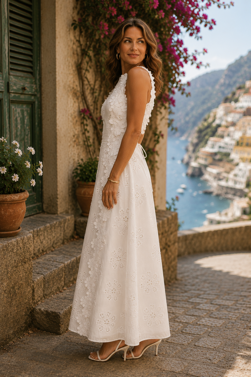 Lili – Elegáns hímzett maxi ruha