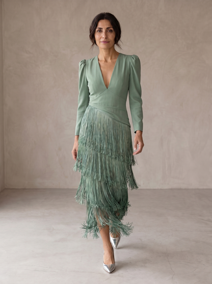 Zita – Elegáns bojtos ujjú ruha