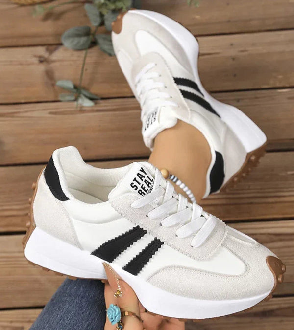 Bianka – Kényelmes női sneaker stabil talppal