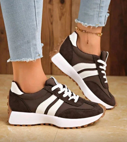 Bianka – Kényelmes női sneaker stabil talppal