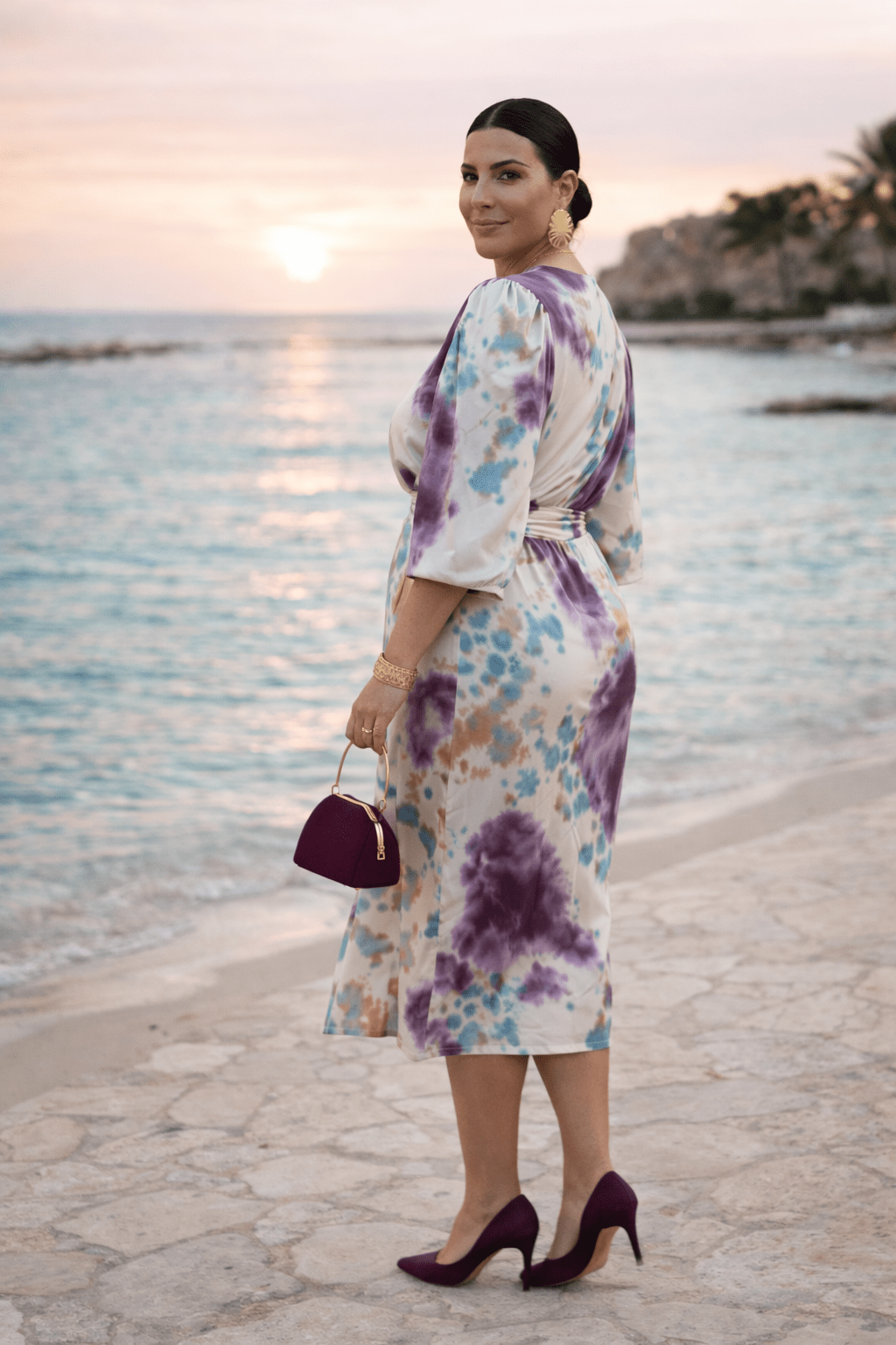 Dóra – V-nyakú elegáns ruha